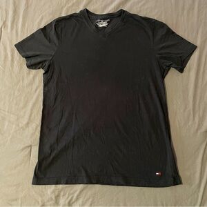 Tommy Hilfiger v-neck t-shirt sz men’s medium